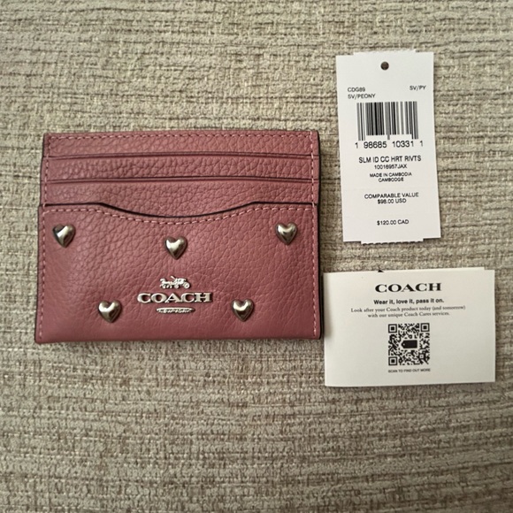 COACH Exclusive Slim Id Card Case With Heart Rivets - Picture 5 of 6